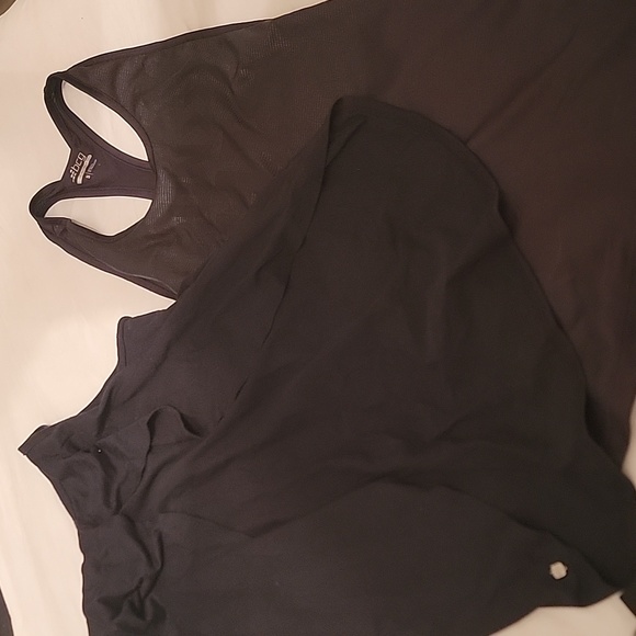 Activewear Bundle 5lbs size small - Picture 10 of 12